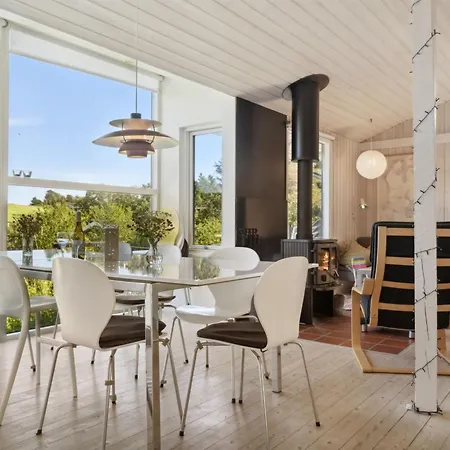 Dom wakacyjny Henryk - 350m From The Sea By Interhome Ørby